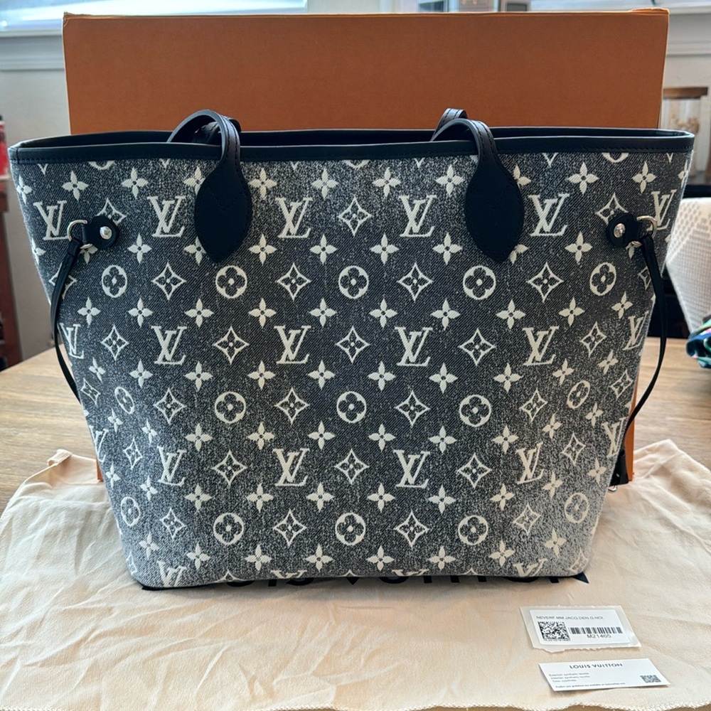 Louis Vuitton Cruise Neverfull mm tote bag monogram jacquard Denim